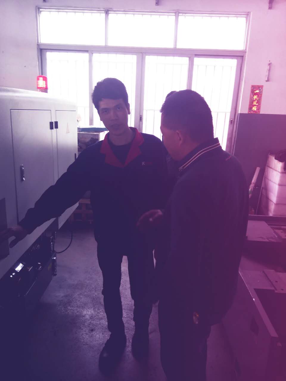 講解數控車床的機床結構和使用方法