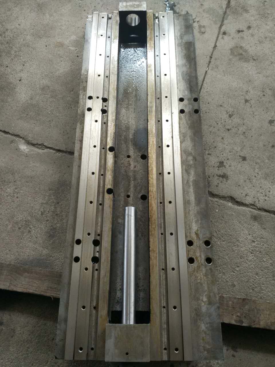 加長的拖板(凱恩利專利產品,凱恩利出的圖紙) 加長的拖板(凱恩利專利產品,凱恩利出的圖紙)