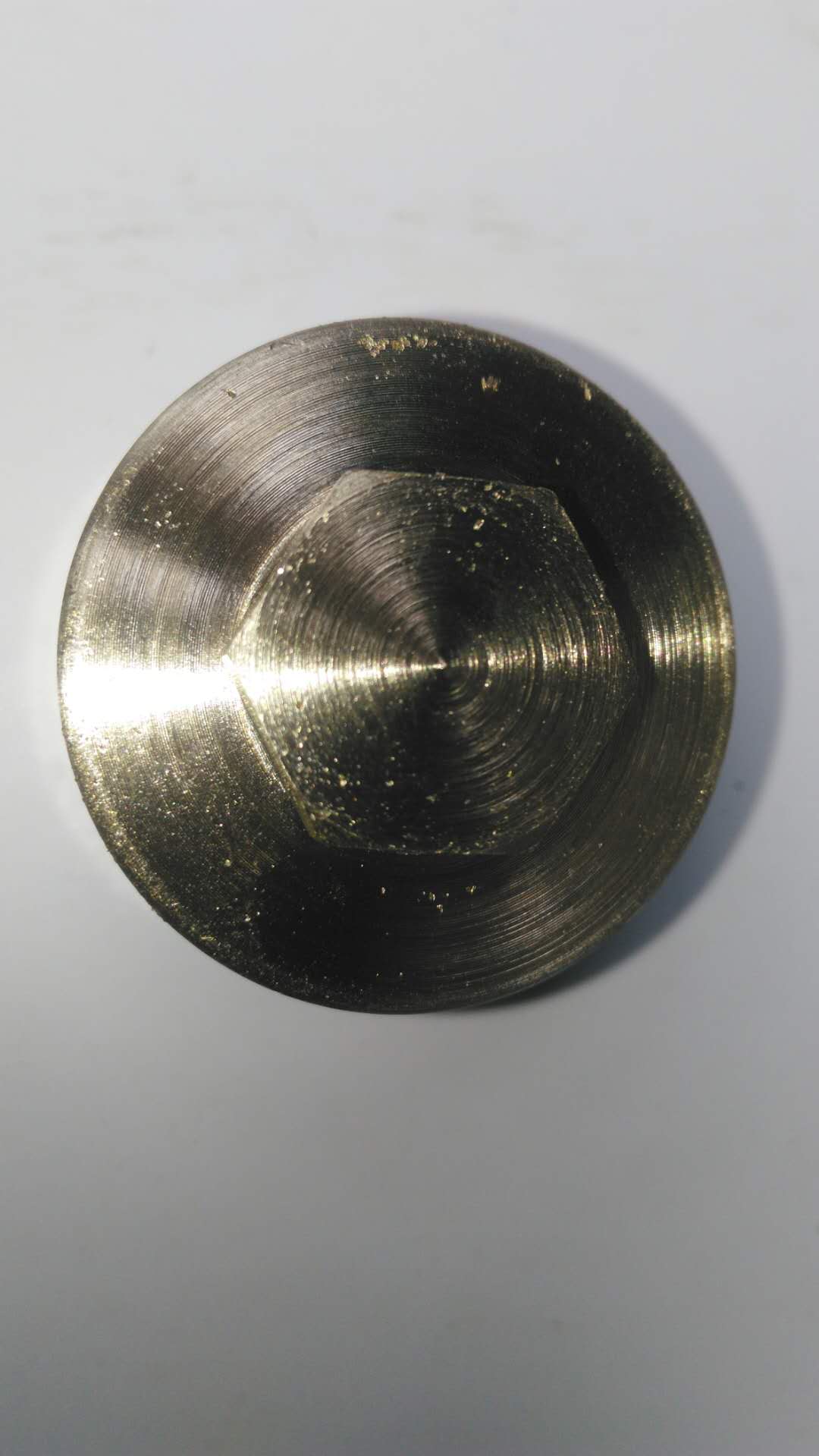 楊華勇（老板）用凱恩利36機加工的產品